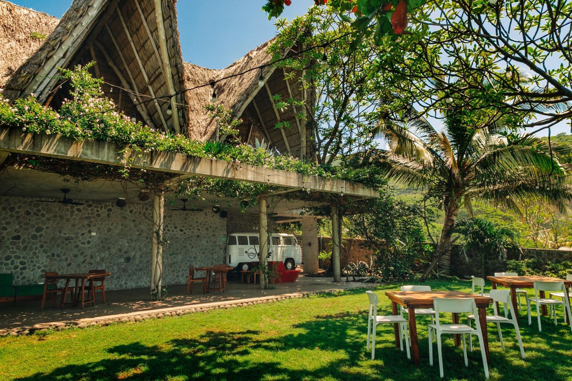Puro Surf Hotel Эль-Сонте Экстерьер фото